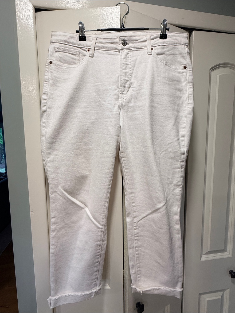 Women’s Old Navy OG straight White Jeans 14p